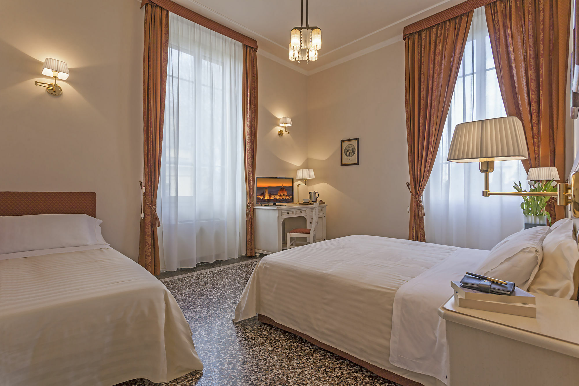 Hotel Astro Mediceo Florencja Zewnętrze zdjęcie